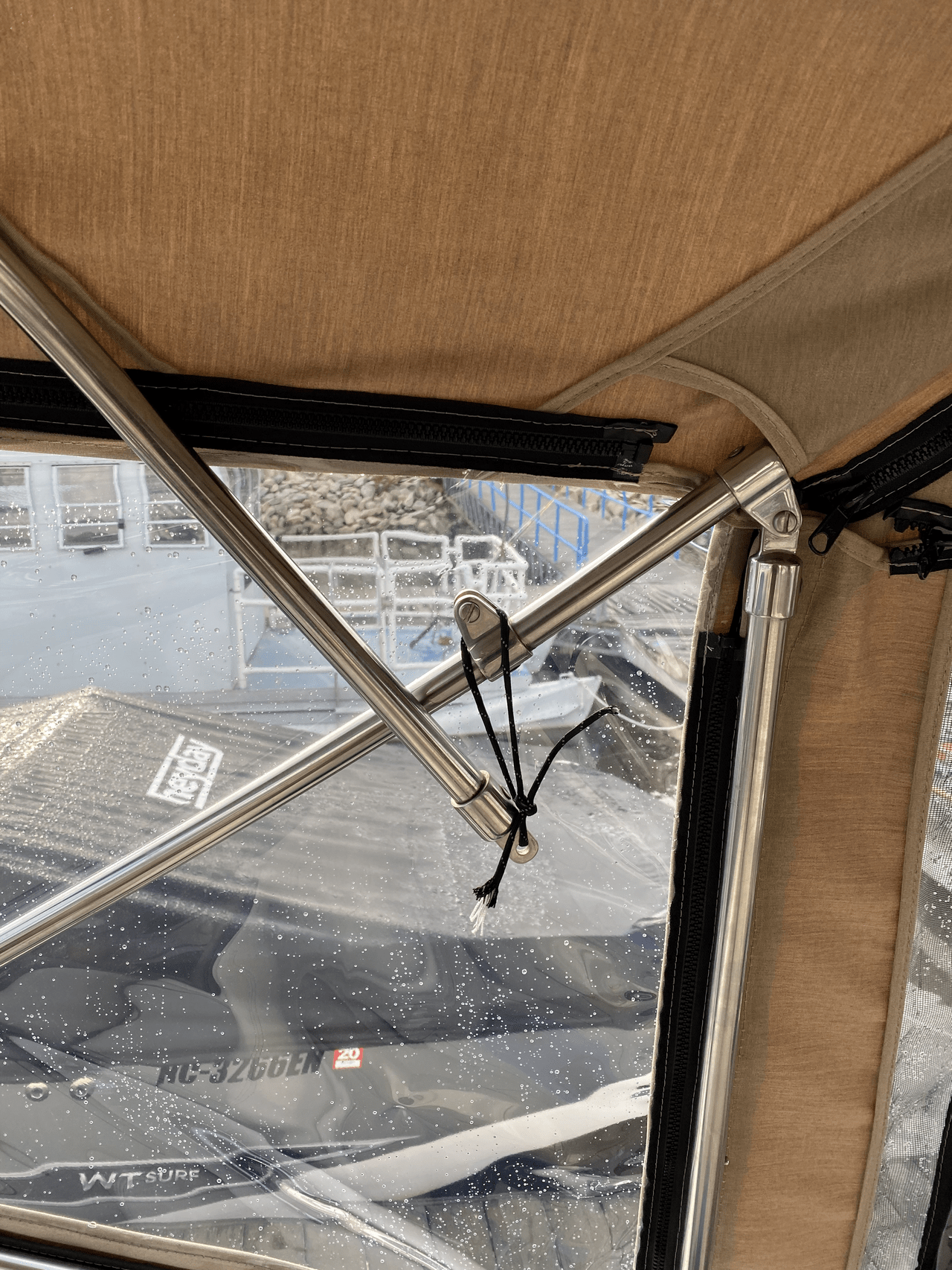 BiminiCenterBowTemporary med